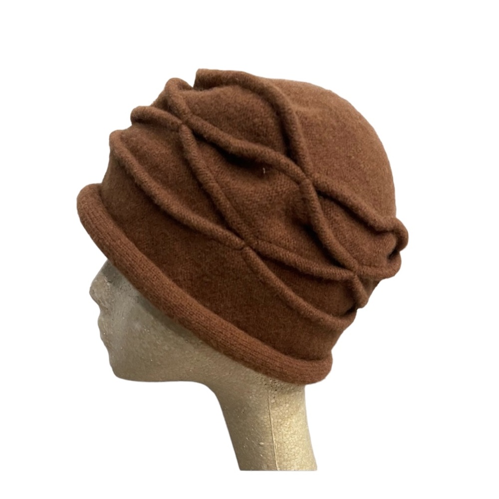 Hat - Picture 2 of 4